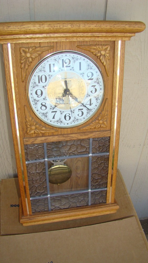 Antique " CEDERHOLM CREATIONS ", Wall Regulator  Clock TESTED