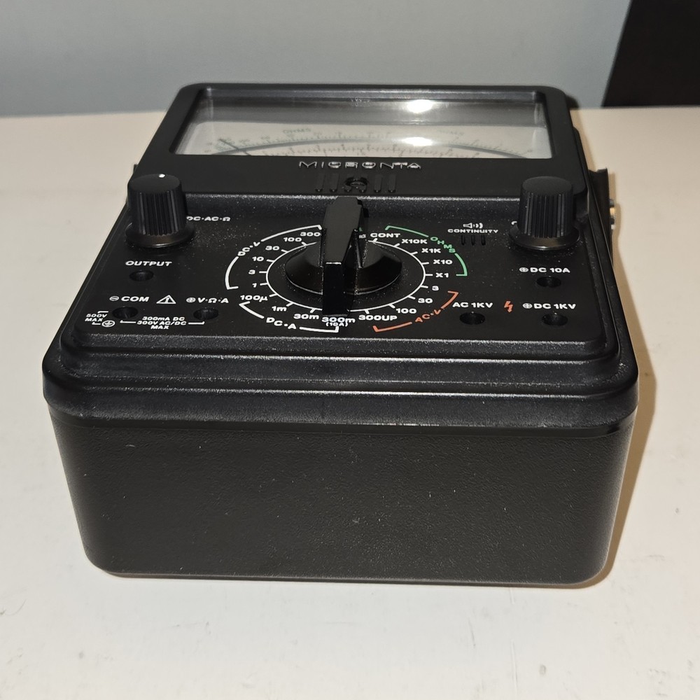 Micronta 22-210 Analog Voltage Ohm Multi-Meter Audible Continuity AC/DC - Tested