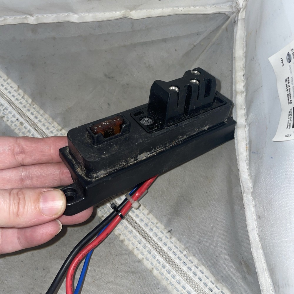 Fuse Box Connection For Pride Mobility Scooter JH08