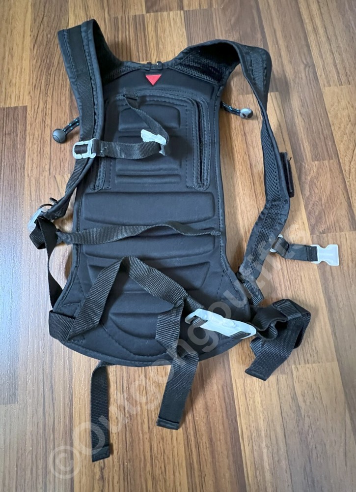 HydraPak Backpack HydraSak Hydration Pack Blue Black Hiking Outdoors Climbing