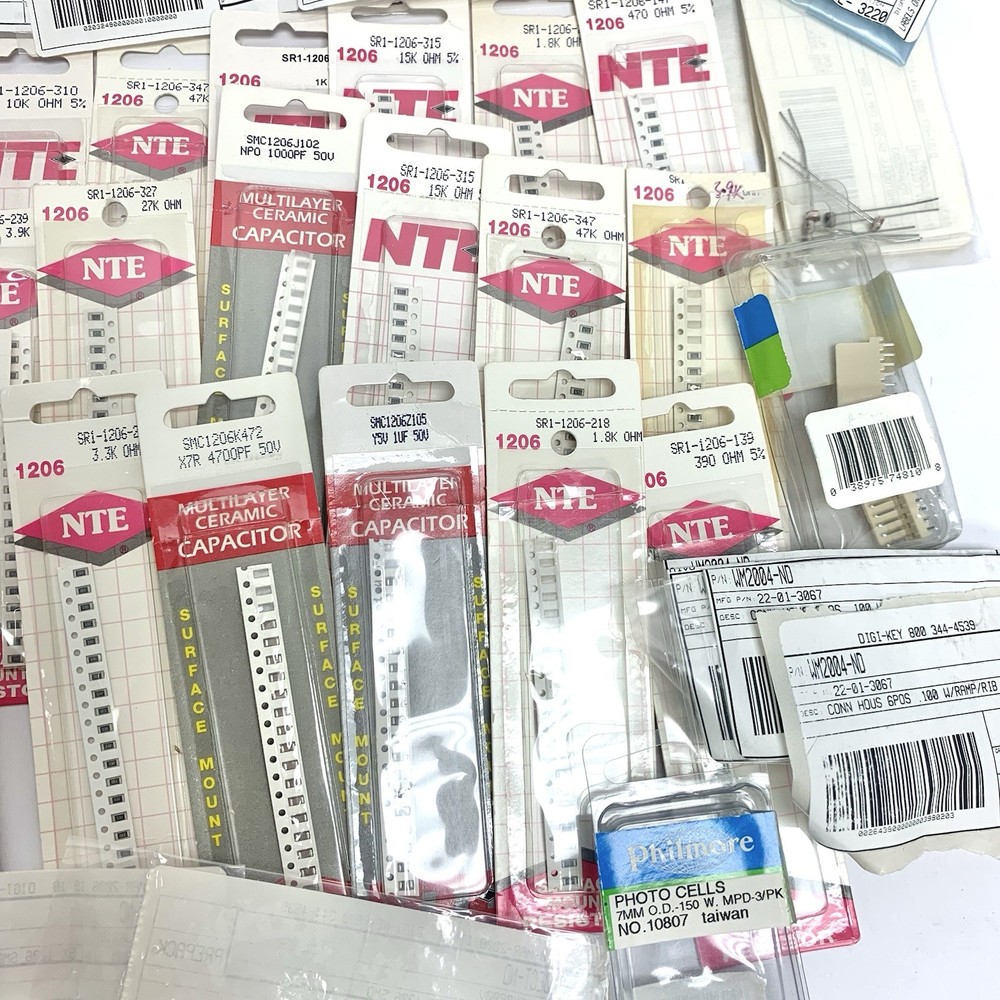 Large Variety Resistors Capacitors & Misc *70+ Items*