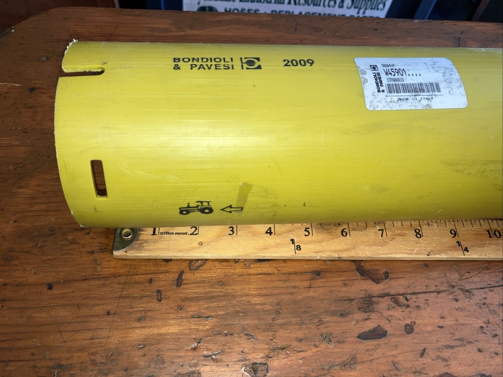 John Deere Powershaft Shield W45901