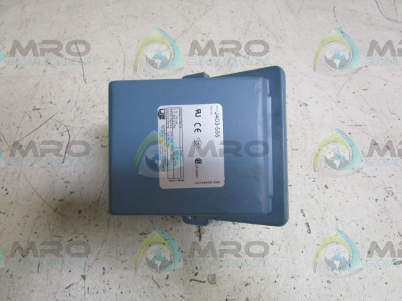 UNITED ELECTRIC J403-555 PRESSURE SWITCH NSMP