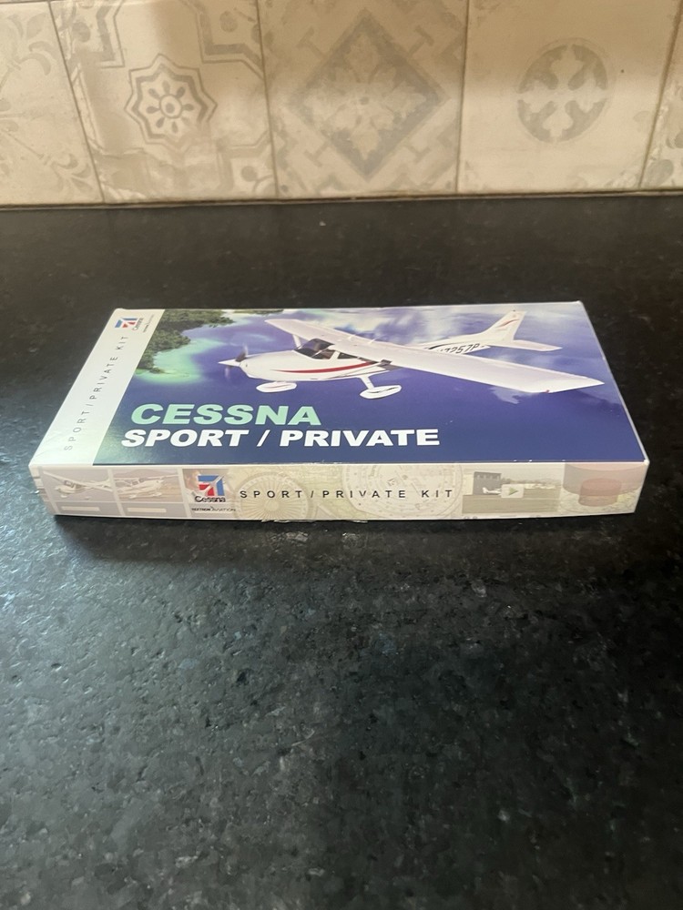 Cessna Sport/Private Pilot Kit with Logbook, Plotter, E6B & Course Access