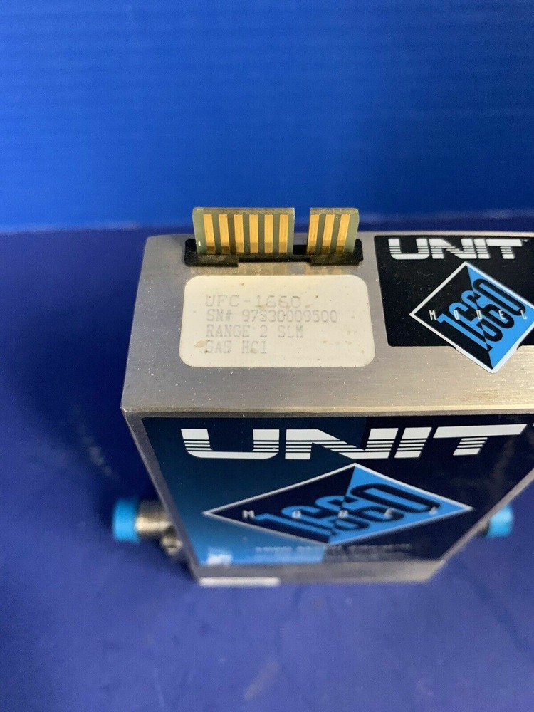 UNIT UFC-1660 Mass Flow Controller, HCl, 2 SLM, Used