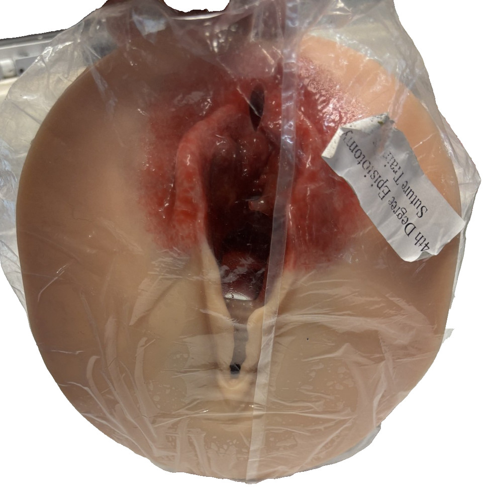 4th degree episiotomy suture trainer
