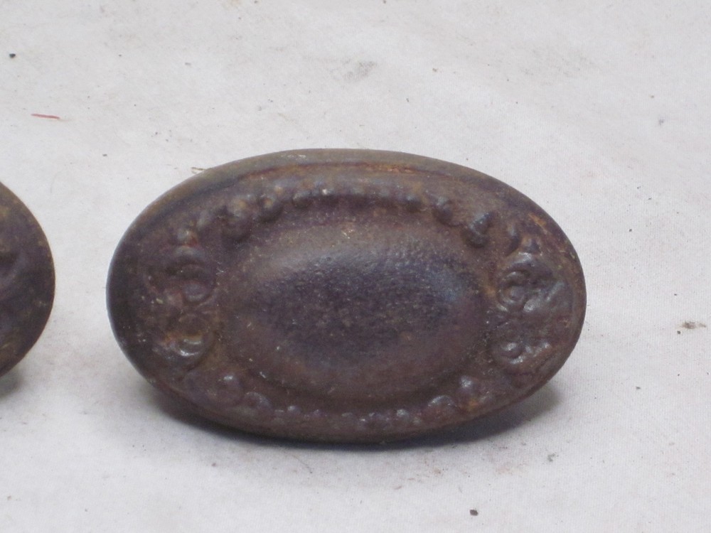 2 ornate antique oval door handles knobs rusty old knob handle pair
