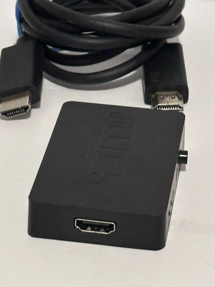 HDMI splitter switch with HDMI cable & 3 port amplifier selector remote control