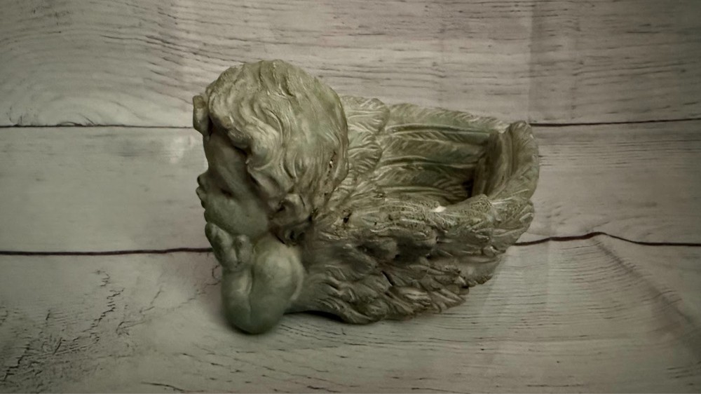 Abbott Collection Resting Cherub Planter 7"