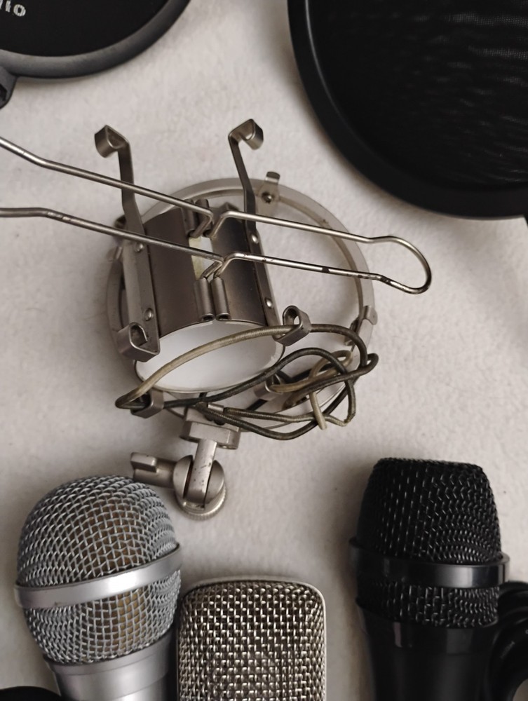3 mic's plus some miscellaneous items all untested
