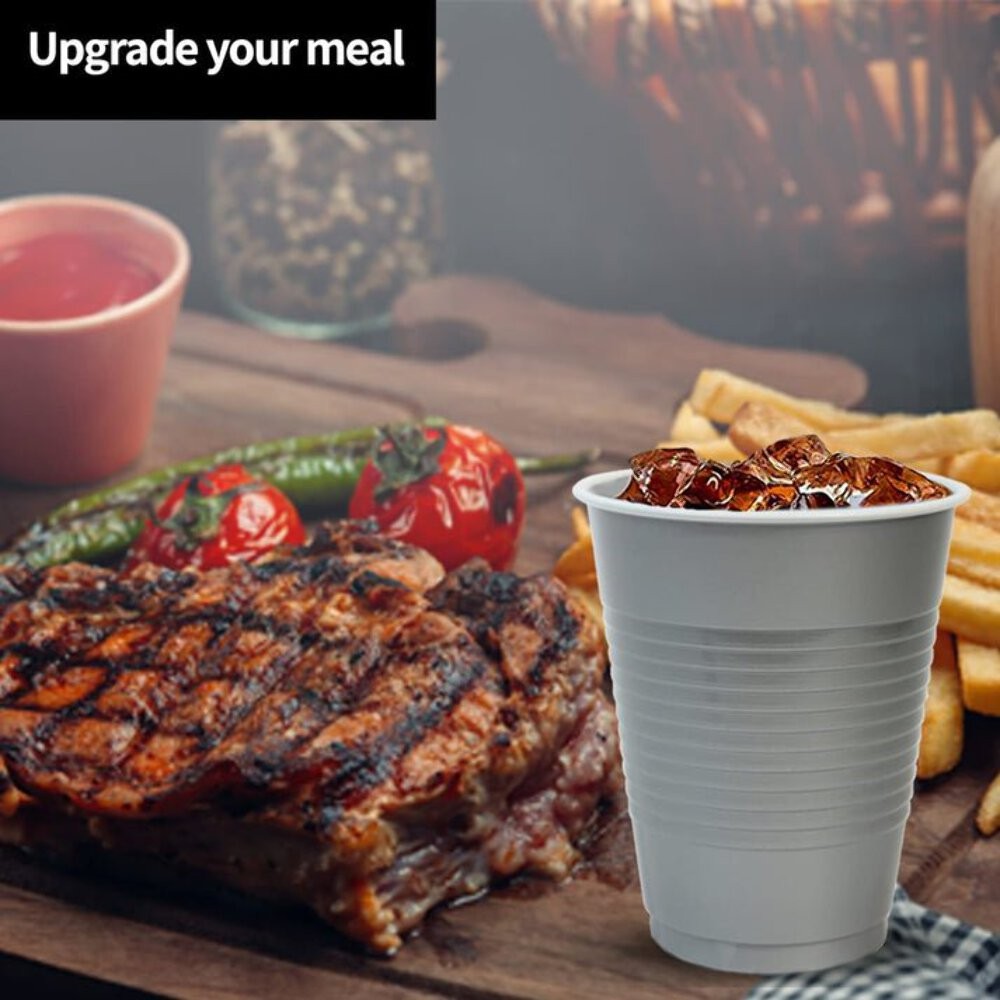 Disposable 18oz Silver Plastic Cups: 4CT