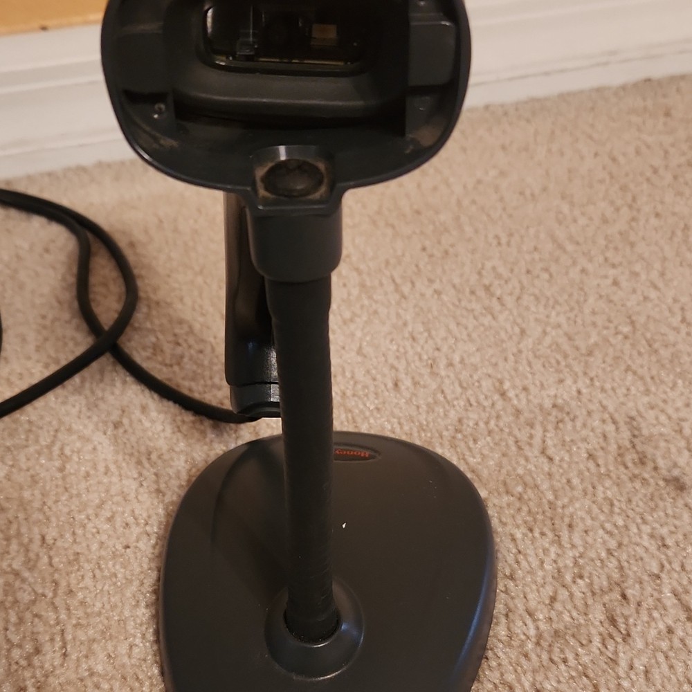 Honeywell 1450g USB Barcode Scanner with Stand and USB Cable