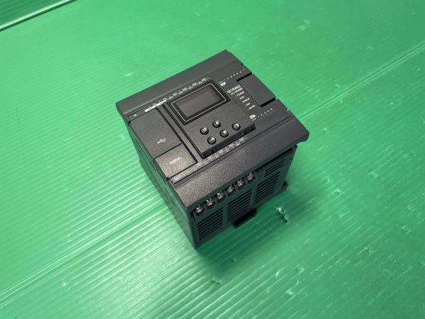 KEYENCE KV-N14DT Programmable Controller PLC Automation Excellent USED