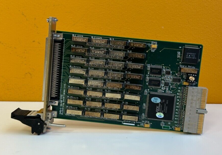 Pickering 40-110-121 32 Relays, PXI Bus Interface, Reed Relay Module. Tested!