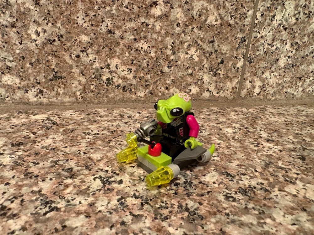 LEGO Space: Alien Defender (7050) - 100% Complete