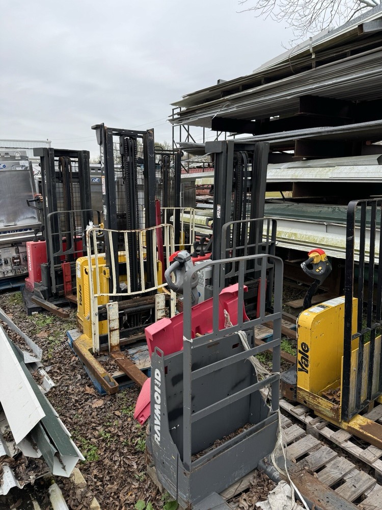 Walkie Stacker/ Electric Pallet Jack