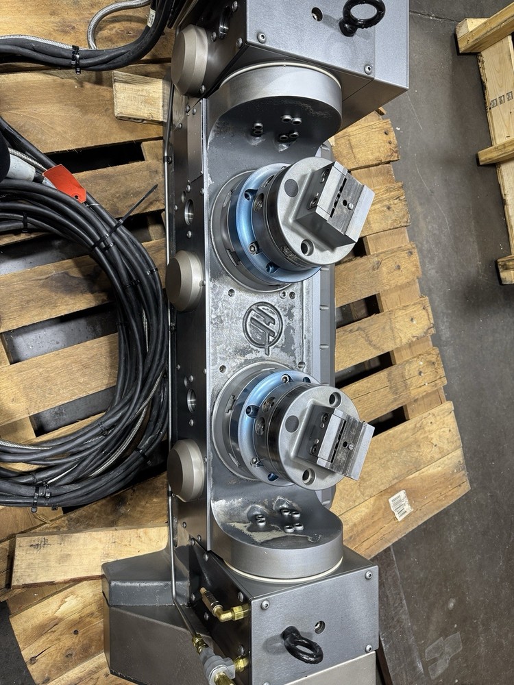 Haas TR-160-2 Twin Platter Brushless Sigma 5 4th & 5th Axis Programmable 2-Axis
