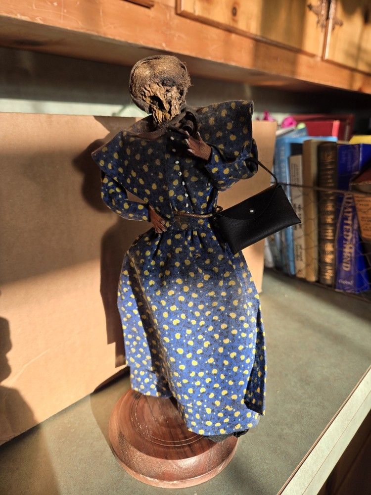 Primitive Dried Apple Face Doll