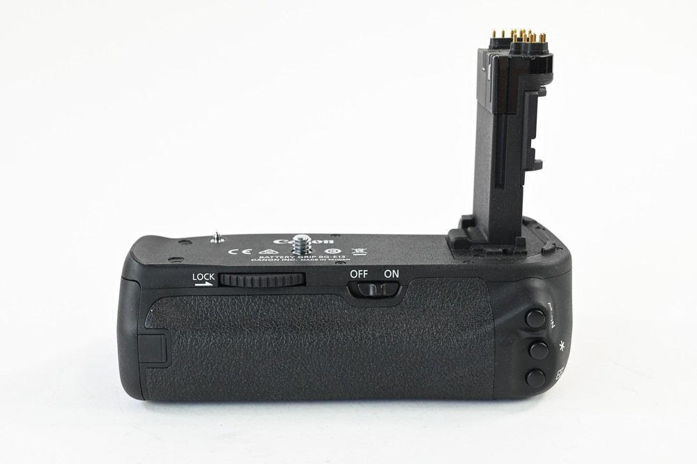 Canon BG-E13 Battery Grip #G064