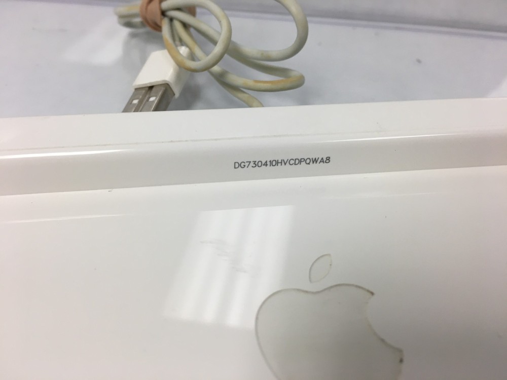 Apple A1243 Wired USB Keyboard Fully Functional #13 AS-IS