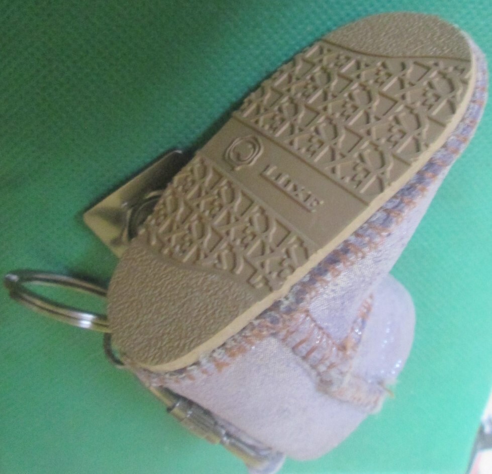 Australia LUXE Silver Shearling BOOT keyring key chain keychain 3"