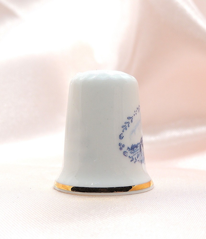 Souvenir Thimble Holland Windmill Fine Bone China