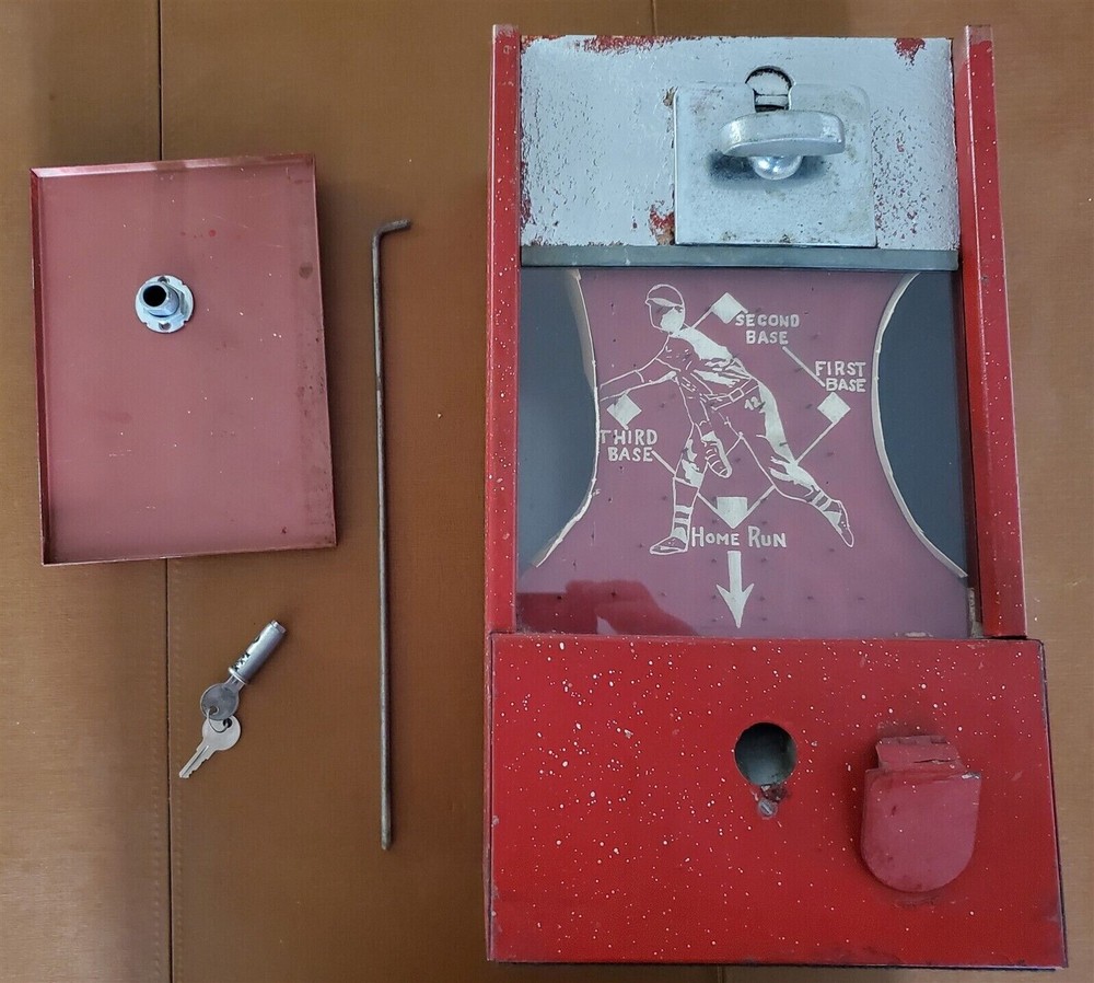 1950's Baseball Graphics Gumball Machine / Arcade Game