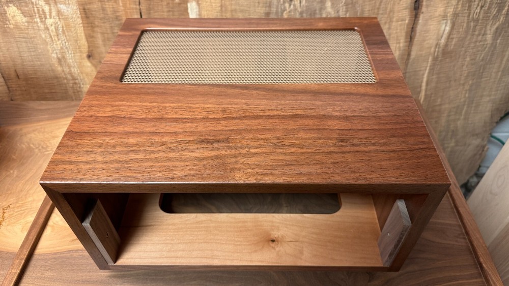 McIntosh L54 Solid Walnut Custom Cabinet (Pre-Order)