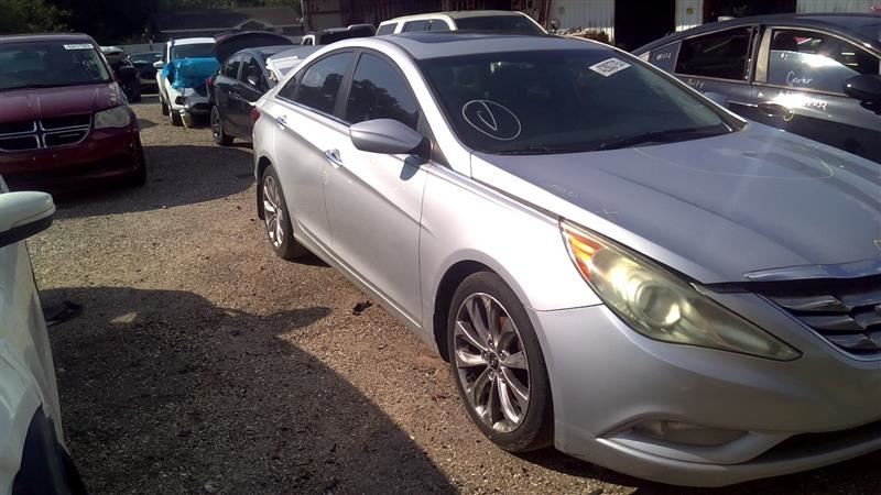 Engine ECM Electronic Control Module 2.4L Automatic Fits 11-14 SONATA 103961340