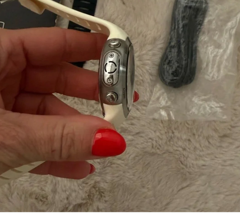 Suunto D6i Dive Computer – White – Never Used – With Extras