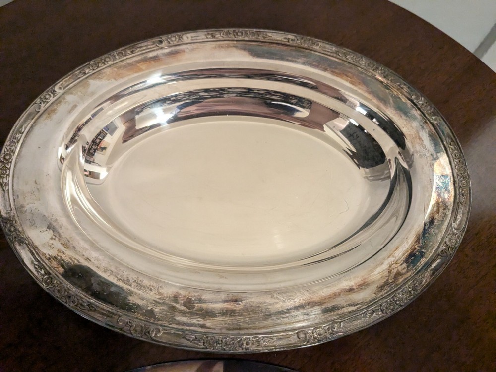 Vtg Silver Plated Serving Dish W/ Lid And Handles