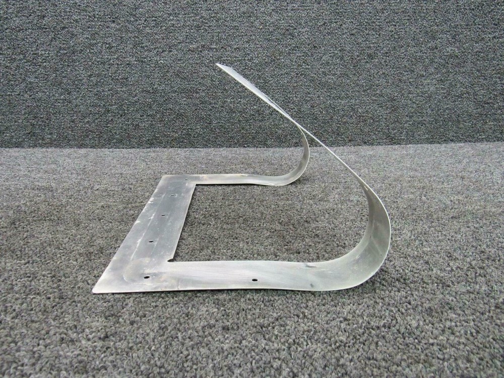 0722100-3 Cessna 180C Landing Light Window Retainer