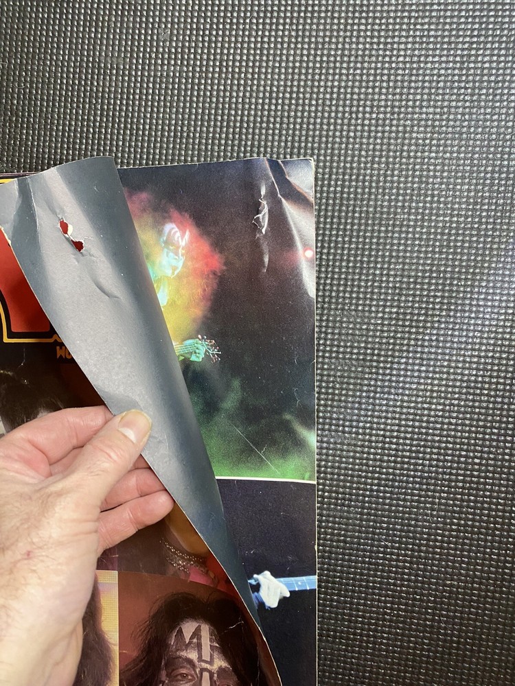 KISS '77 & '78 WORLD TOUR Concert Program - One Owner Has Damage - See Photos