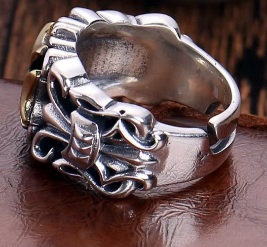 German WW2 Iron cross Ring Adjustable Size diameter 0.7 inches