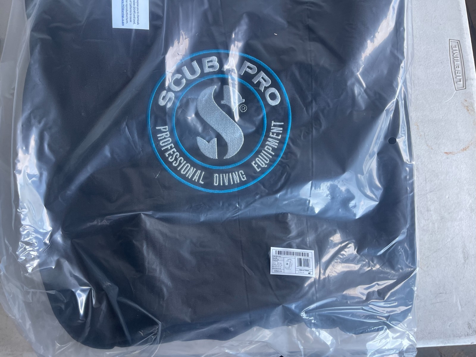 SCUBAPRO 53.010.190 Porter Bag 125L Duffle For Scuba Diving Gear Black