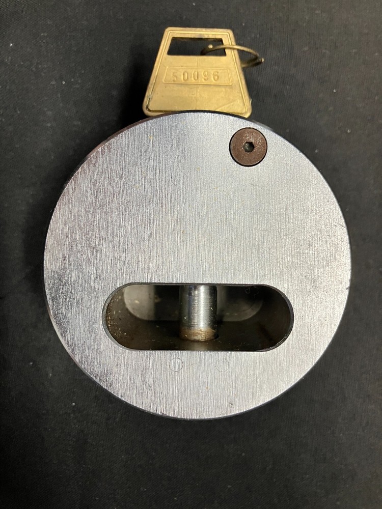 Mobile Mini Storage Guard Lock and Key