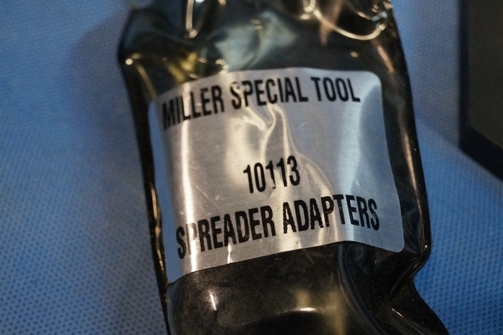 Miller 10113 Spreader Adapters Kit Set