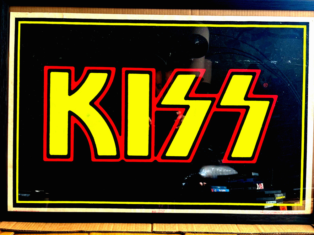 Original 1985  (Kiss) Blacklight Poster