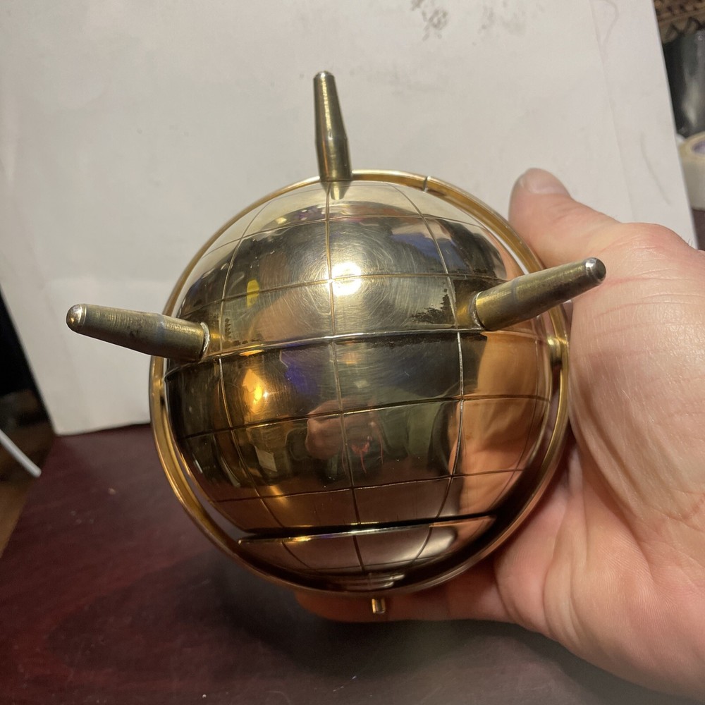 Vintage Globe Shaped Cigarette Holder