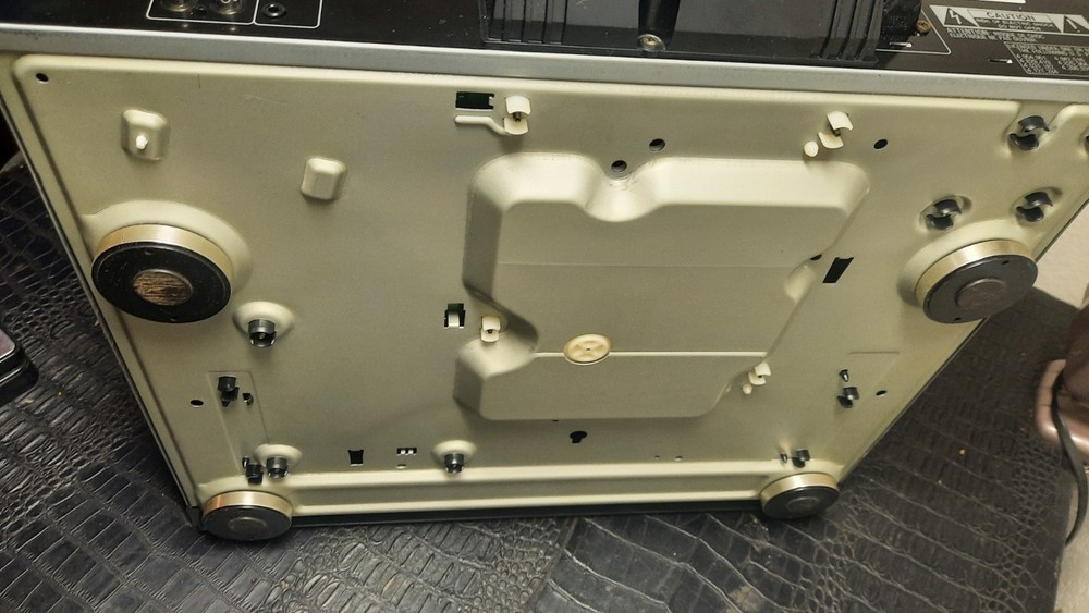 Technics Compact Disc Changer Sl-pd827 (Works)