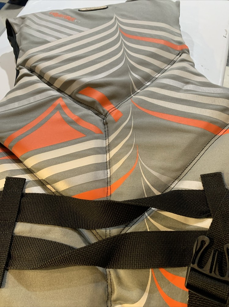 Liquid Force USCGA Wakesurf Wakeboard Life Jacket