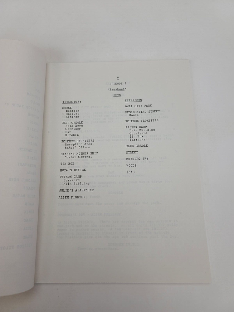 V / David Braff 1984 TV Script, Michael Wright & Robert Englund "Breakout"