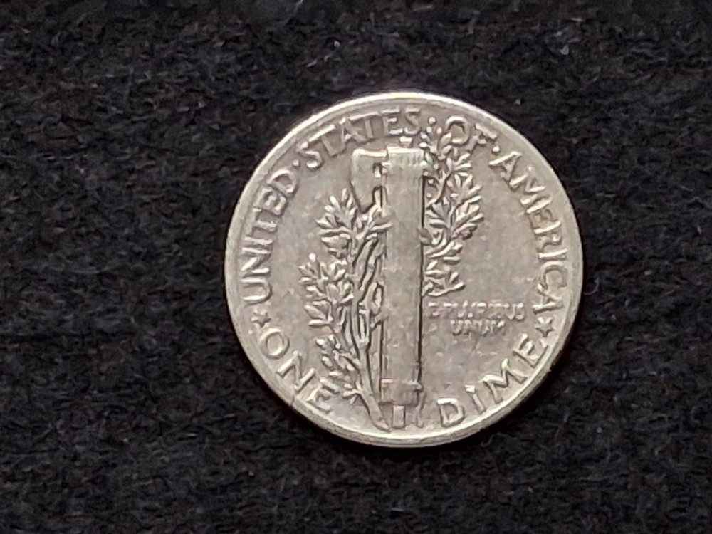 1945 P Mercury Dime
