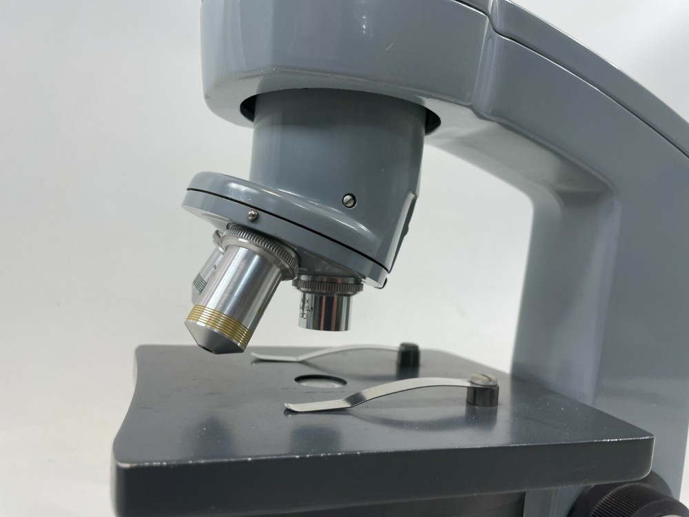 AMERICAN OPTICAL AO SIXTY 3 Objective Laboratory LED BULB Microscope WORKING
