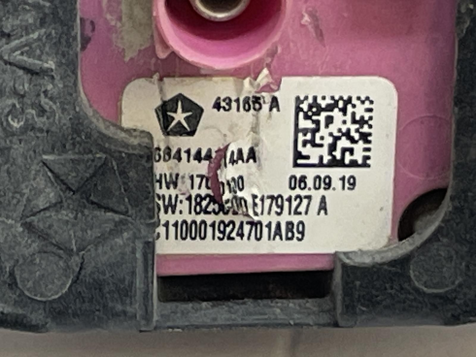 2020 DODGE RAM 1500 NEW STYLE PICKUP CAMERA TAILGATE MOUNTED OEM 68414414AA