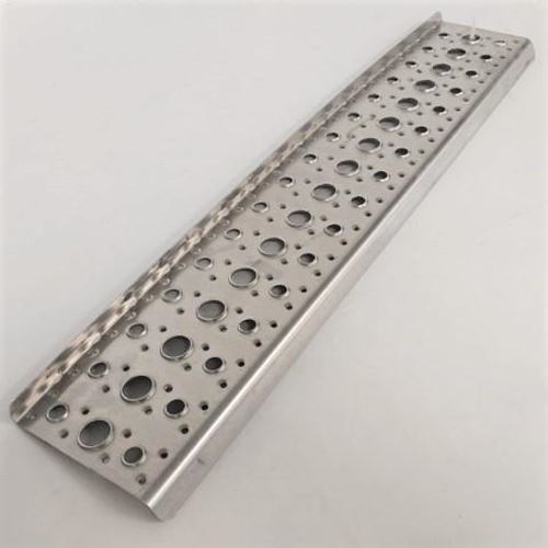 Freightliner 32.50" x 6.25" Tread Plate