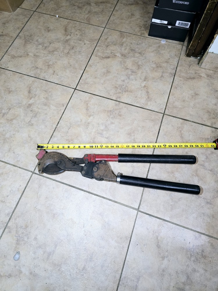 HK PORTER CABLE CUTTERS  RATCHET CHAIN CABLE CUTTER