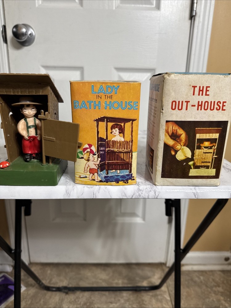 Outhouse bathroom Novelties(3) 2 Unopened!!