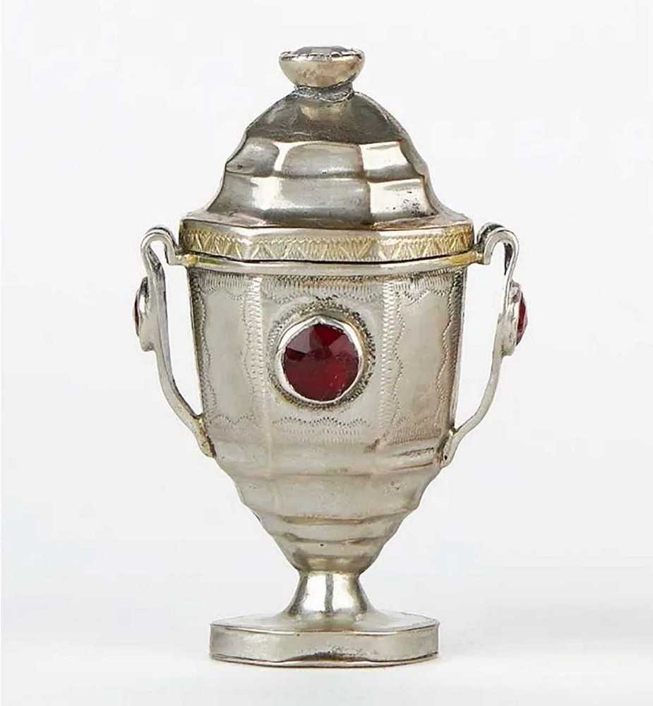 ANTIQUE SILVER BOX CONTAINER, 1822