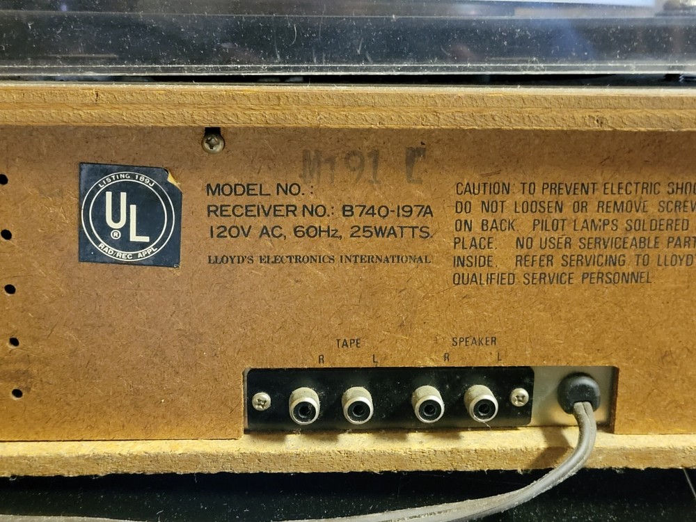 lloyds record player